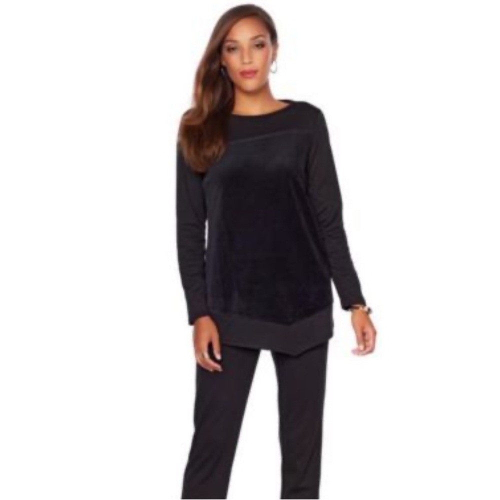Antthony Medium Women's Black Tunic Top with Velvet Panel